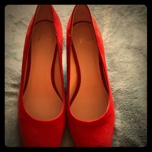 J Crew pump, tomatoe red